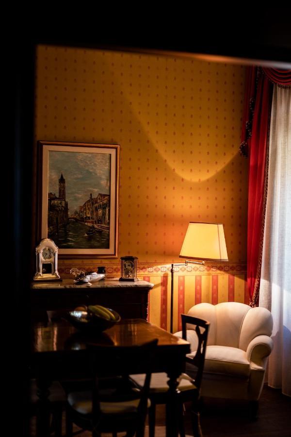 Palazzo Chiara Hotel Cagliari Exterior photo
